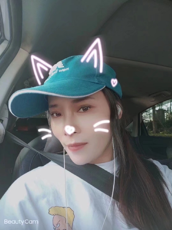 水瓶座的第二张照片--平顶山相亲服务中心