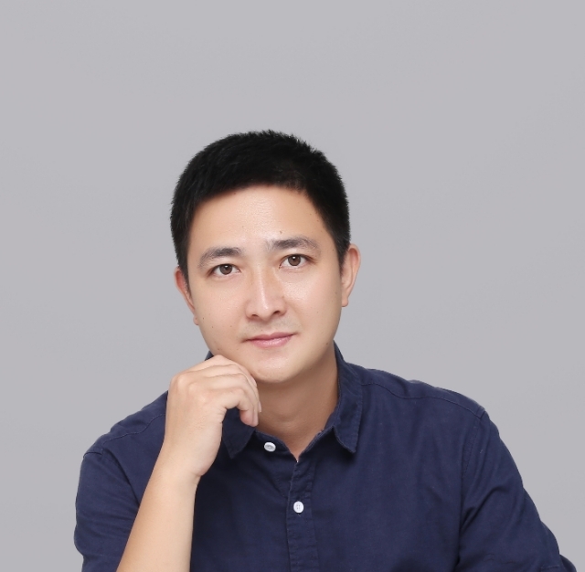 小丑的第一张照片--平顶山相亲服务中心