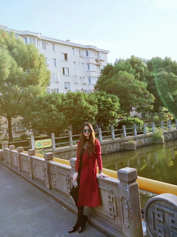 yaya的第一张照片--平顶山相亲服务中心