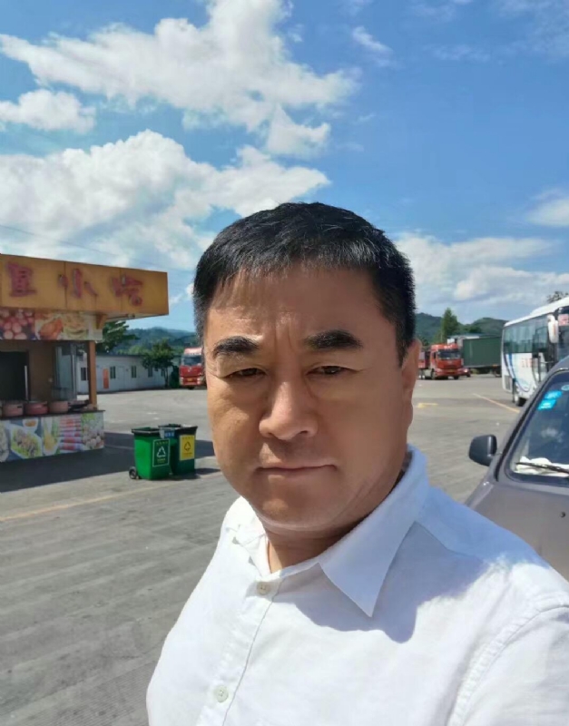 从此不再孤独的第一张照片--平顶山相亲服务中心