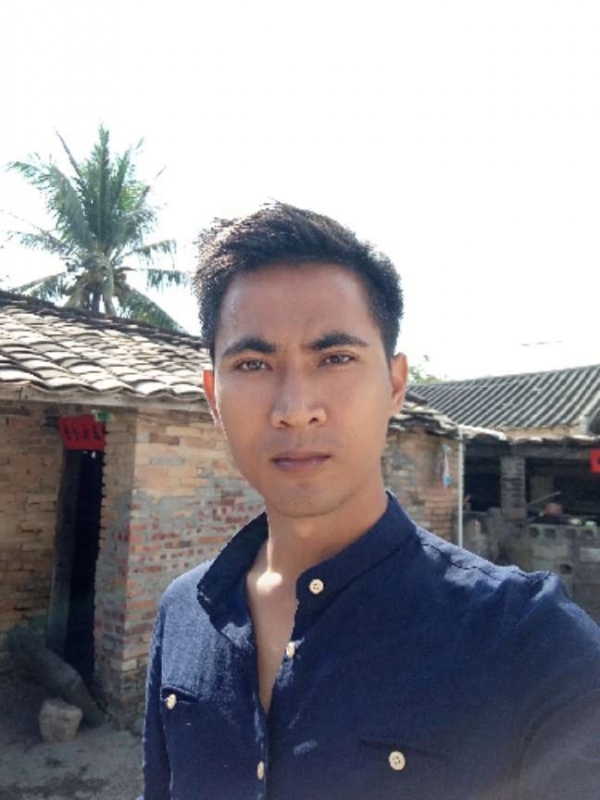 亦诺的第一张照片--平顶山相亲服务中心