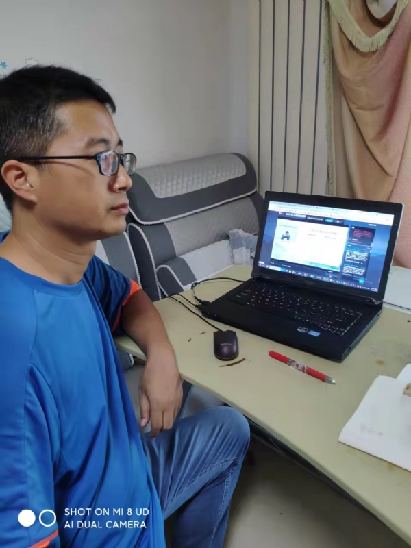 高锰酸钾的紫的第一张照片--平顶山相亲服务中心