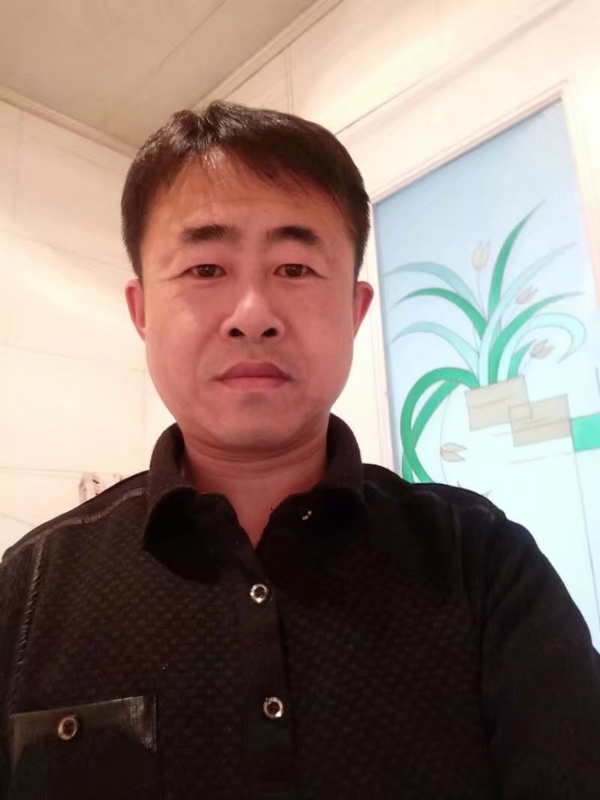 坦率的第一张照片--平顶山相亲服务中心