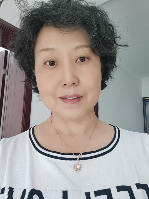 甜果的第一张照片--平顶山相亲服务中心