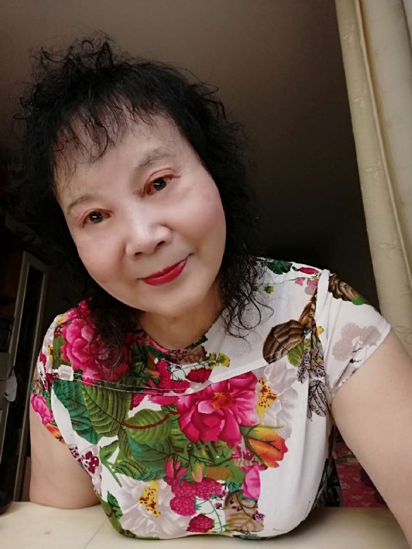 晚霞的第一张照片--平顶山相亲服务中心