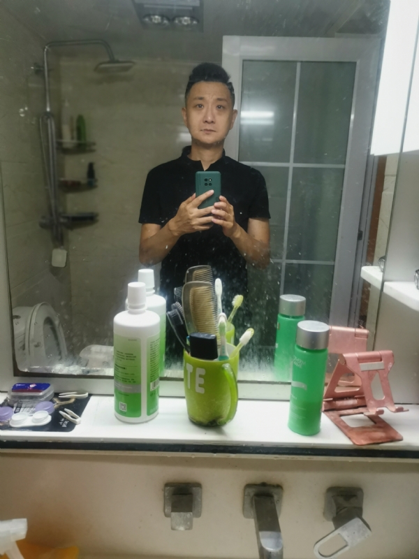 龙少的第一张照片--平顶山相亲服务中心