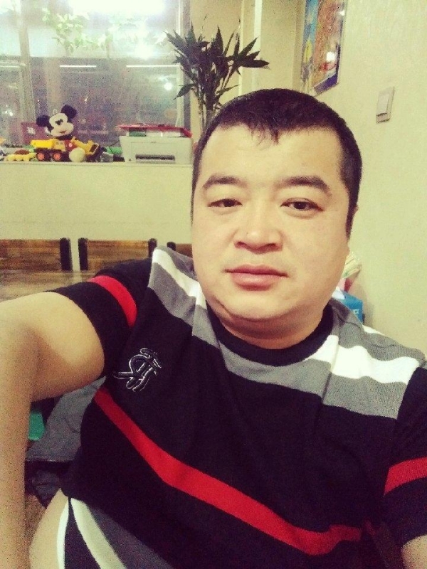 老实人的第一张照片--平顶山相亲服务中心