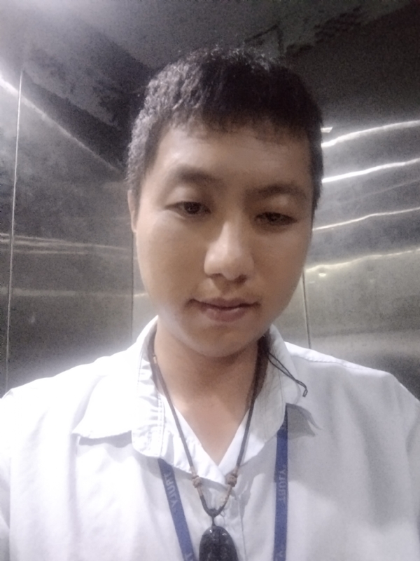 黄伟杰的第一张照片--平顶山相亲服务中心