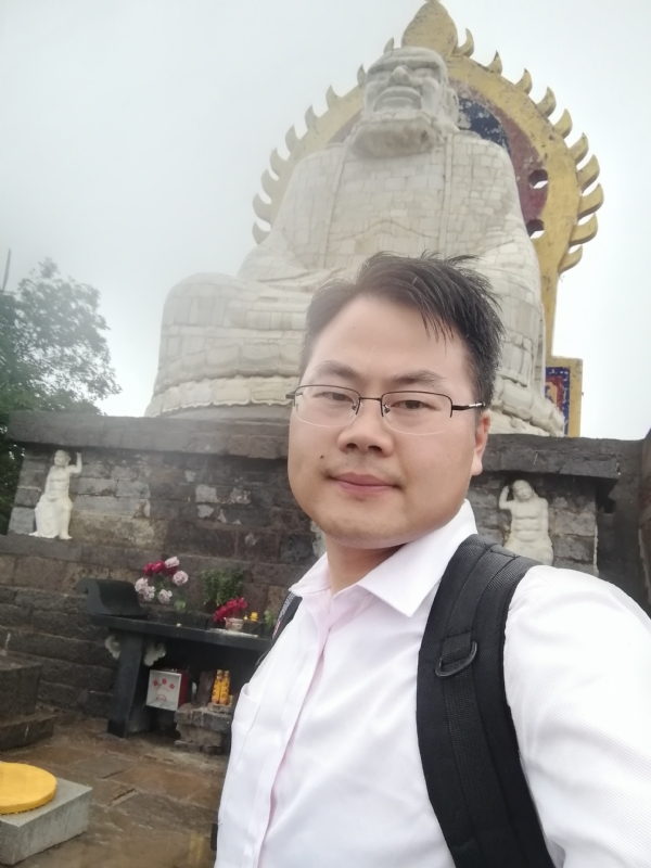 江洋党总顾问的第一张照片--平顶山相亲服务中心