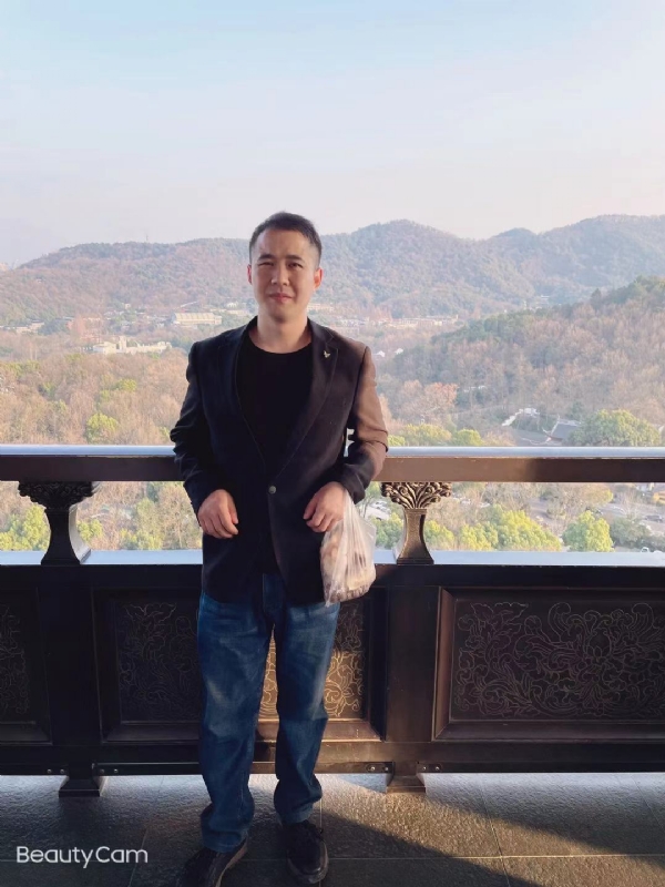 周周的第二张照片--平顶山相亲服务中心