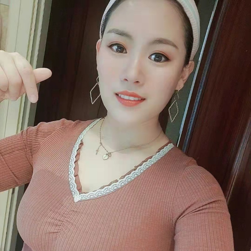 蜜&糖的第一张照片--平顶山相亲服务中心