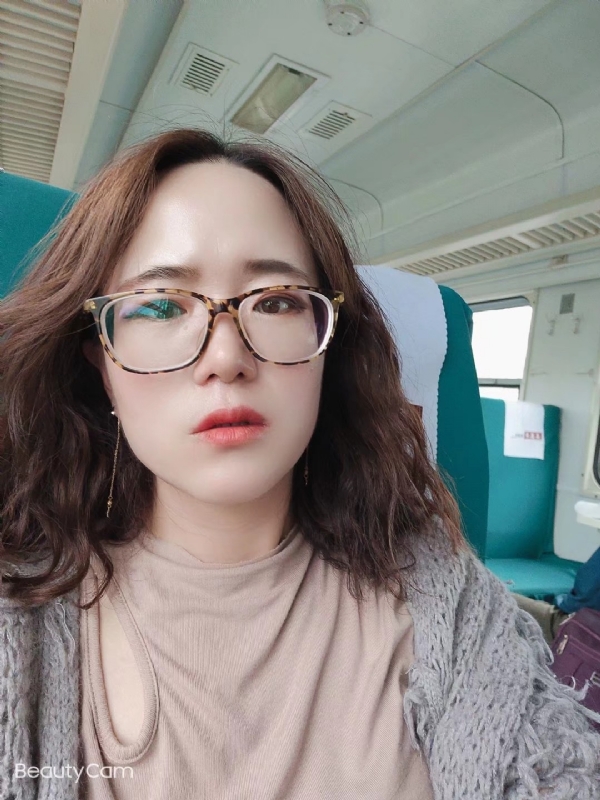 云烟成雨的第一张照片--平顶山相亲服务中心