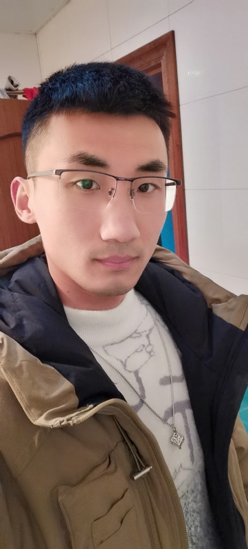 闯红灯吐泡泡的第二张照片--平顶山相亲服务中心