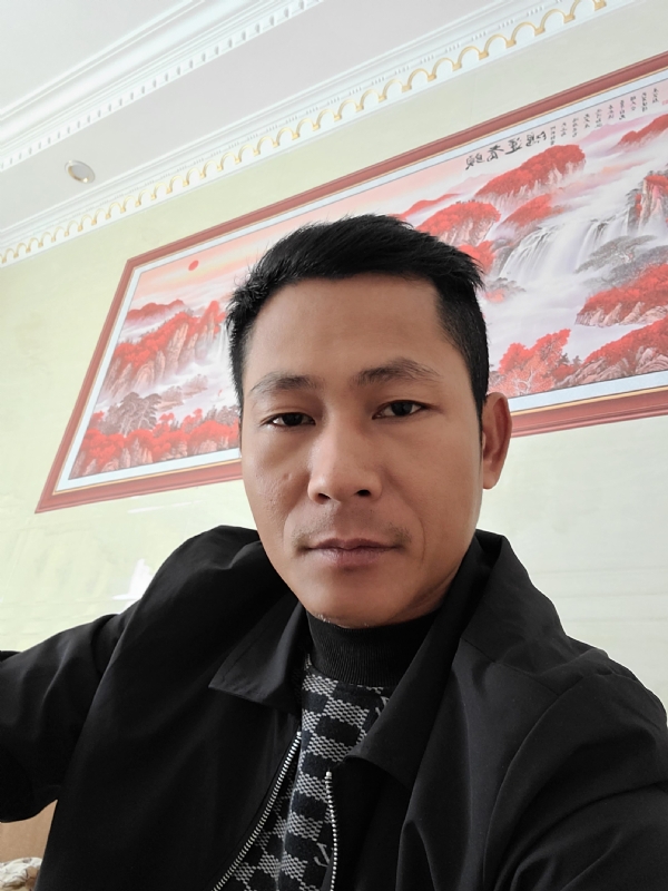 大叔的第一张照片--平顶山相亲服务中心