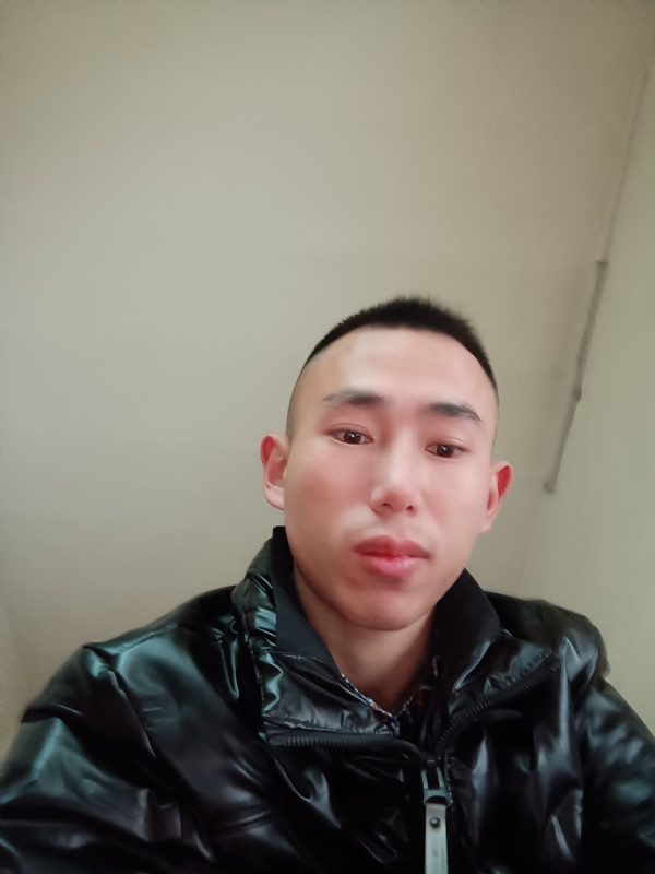 阿浩的第一张照片--平顶山相亲服务中心