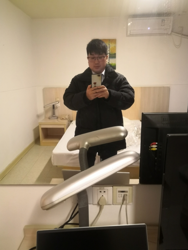 胡先生的第二张照片--平顶山相亲服务中心