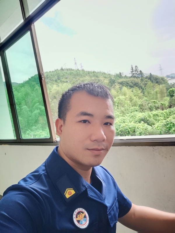 期待未来的第一张照片--平顶山相亲服务中心