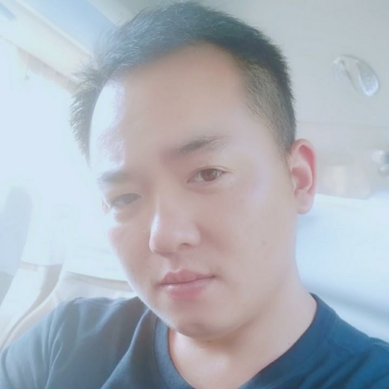 荒漠°的第一张照片--平顶山相亲服务中心