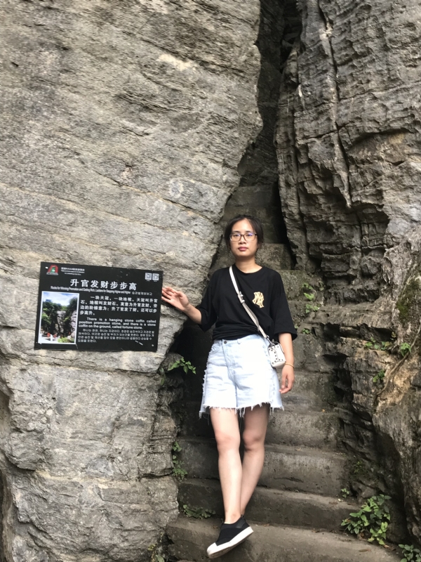 凭实力单身的第一张照片--平顶山相亲服务中心