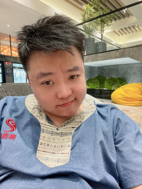 小恶魔的第二张照片--平顶山相亲服务中心