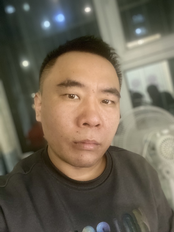 云的第三张照片--平顶山相亲服务中心