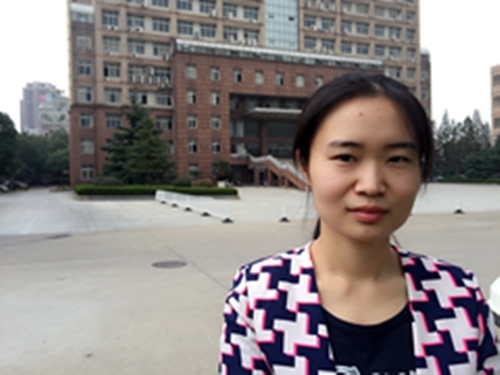 女儿征婚的第一张照片--平顶山相亲服务中心