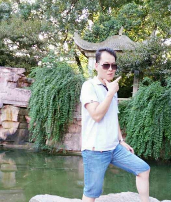 随缘的第一张照片--平顶山相亲服务中心