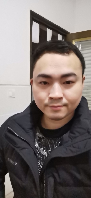 老实人的第一张照片--平顶山相亲服务中心