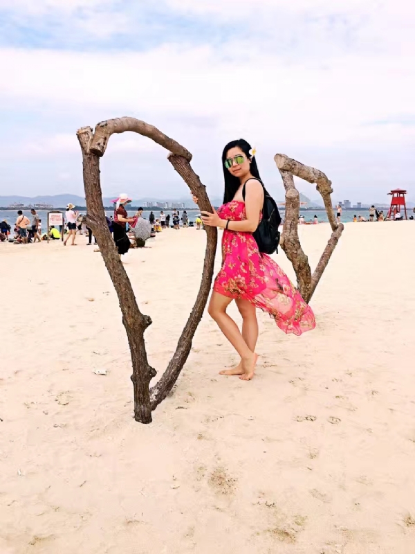 Carry的第三张照片--平顶山相亲服务中心