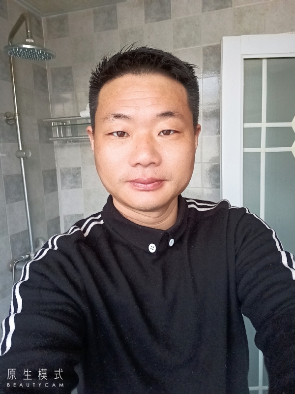 觅老婆的第一张照片--平顶山相亲服务中心