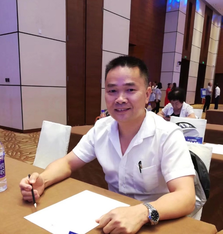 温馨港湾只差一个你的第一张照片--平顶山相亲服务中心