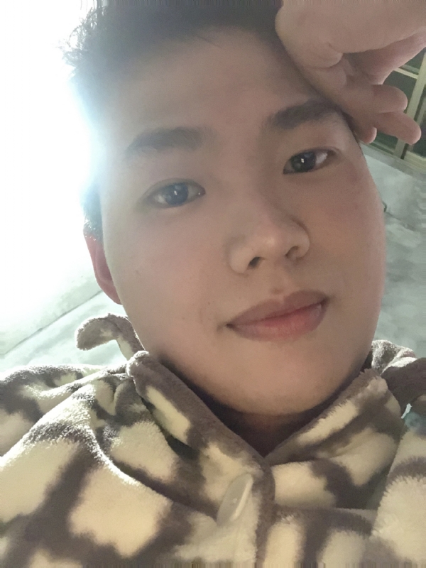 她的第四张照片--平顶山相亲服务中心