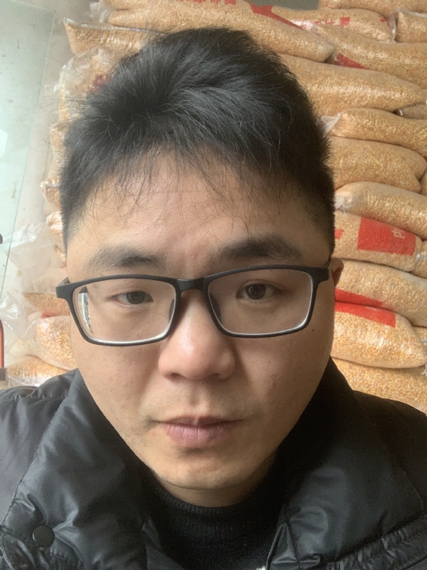 轩宇的第一张照片--平顶山相亲服务中心