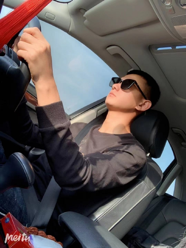 小五的第一张照片--平顶山相亲服务中心