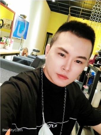 lucky的第一张照片--平顶山相亲服务中心