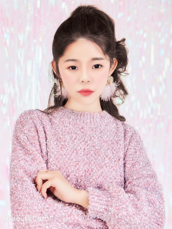 刘小姐的第一张照片--平顶山相亲服务中心