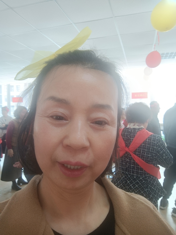 晨曦的第一张照片--平顶山相亲服务中心