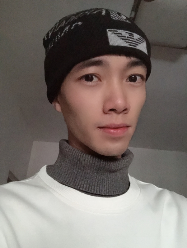 小良先生的第一张照片--平顶山相亲服务中心