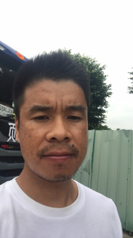 奔跑的蜗牛的第一张照片--平顶山相亲服务中心