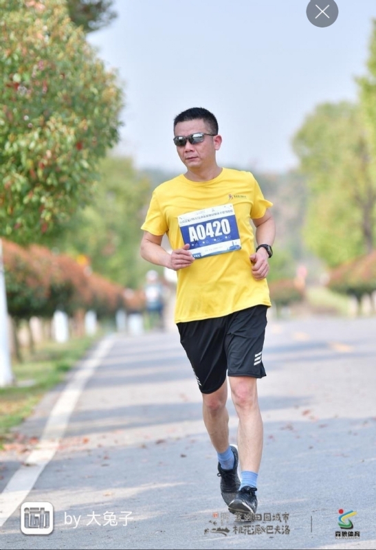 放飞自由的第一张照片--平顶山相亲服务中心