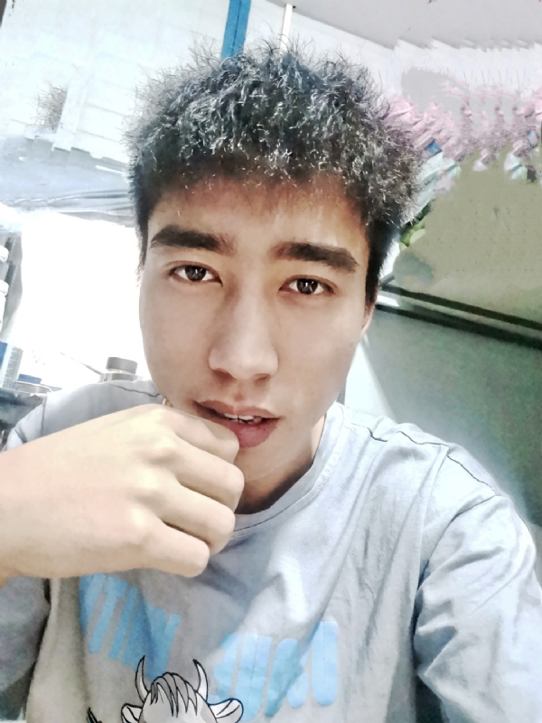 未来可期的第二张照片--平顶山相亲服务中心