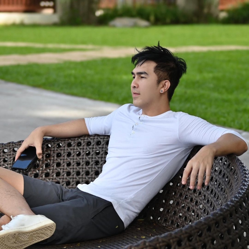 老曾的第一张照片--平顶山相亲服务中心