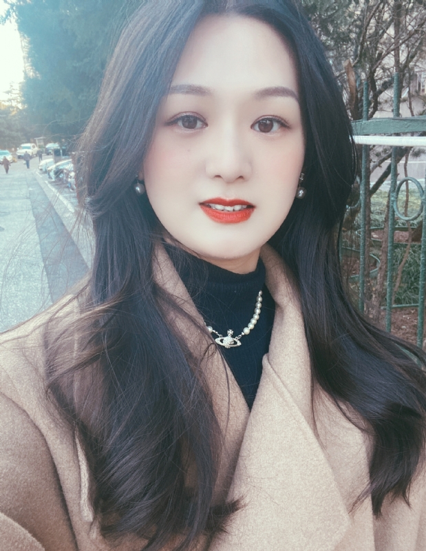 盧盈穎的第一张照片--平顶山相亲服务中心