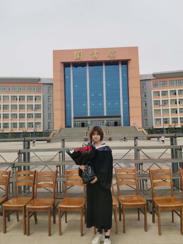 铁锤妹妹的第一张照片--平顶山相亲服务中心