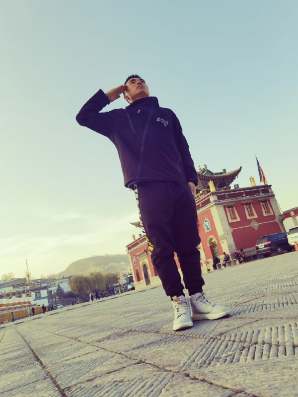 相会的第二张照片--平顶山相亲服务中心