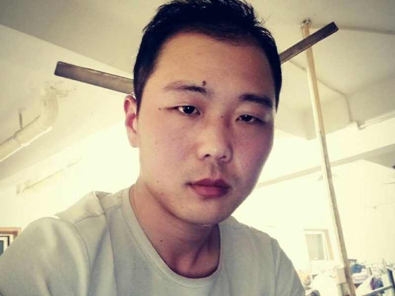 听听那冷雨的第二张照片--平顶山相亲服务中心