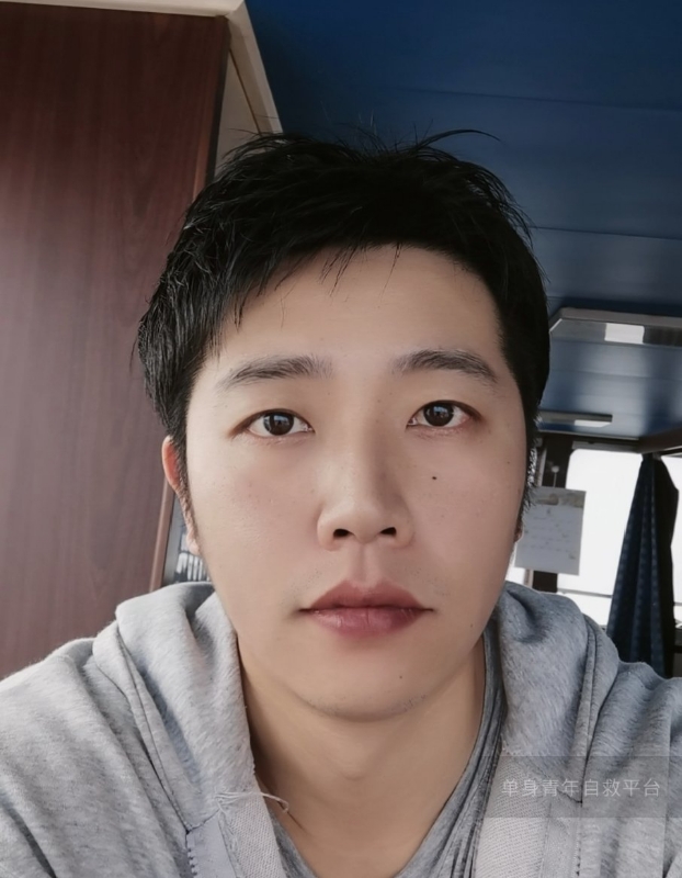 不太帅的男人的第二张照片--平顶山相亲服务中心