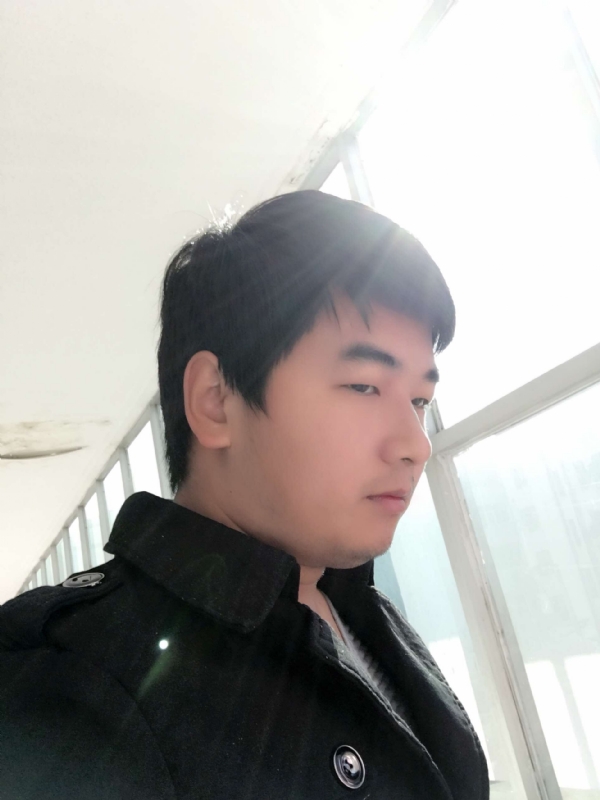 殷勤的王子的第四张照片--平顶山相亲服务中心