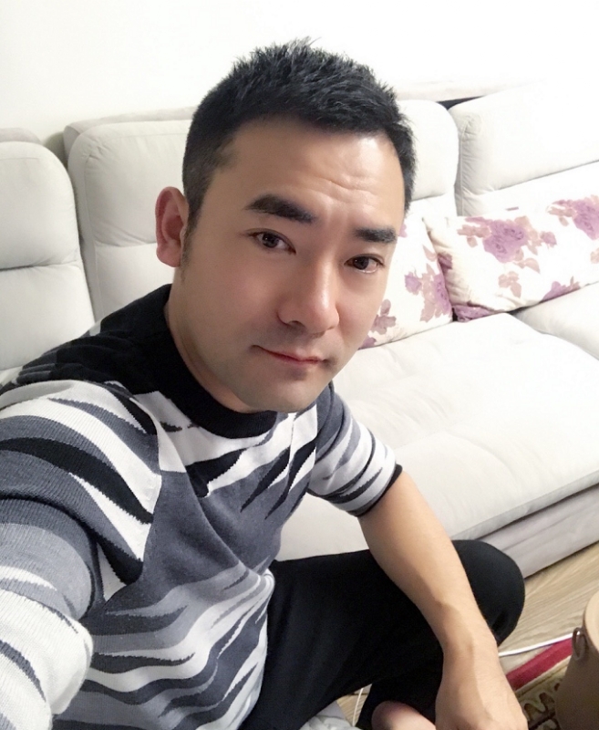 随风的第一张照片--平顶山相亲服务中心