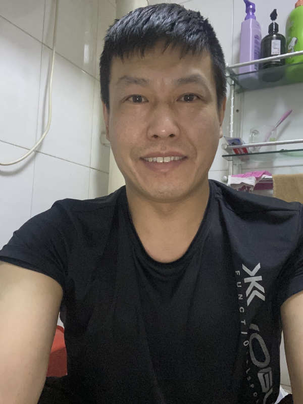 王先生的第一张照片--平顶山相亲服务中心